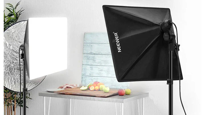 Softbox im Vergleich zu Schirm im Vergleich zu Unmodifiziertem Licht: Was ist weicher?